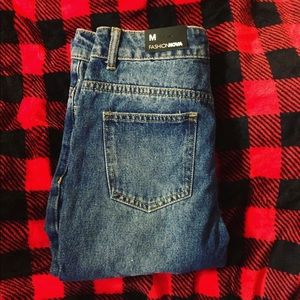 FashionNova Janel Boyfriend Jeans